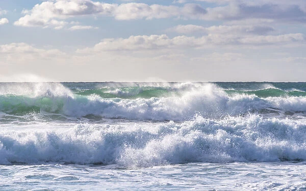 Incoming waves on the North Cornish coast, Boobys Bay, Cornwall, England