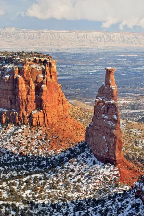 Framed Print : Independence Monument in winter, Colorado National Monument, Colorado, USA Framed Print : Independence Monument in winter, Colorado National Monument, Colorado, USA