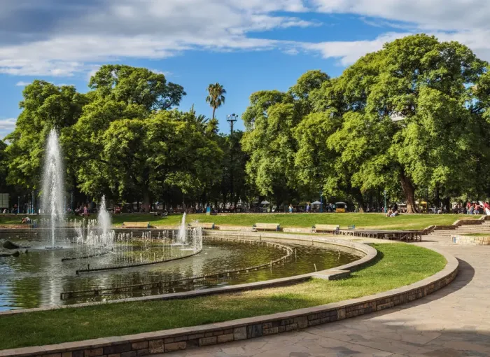 Framed Print : Independence Square, Mendoza, Argentina Framed Print : Independence Square, Mendoza, Argentina