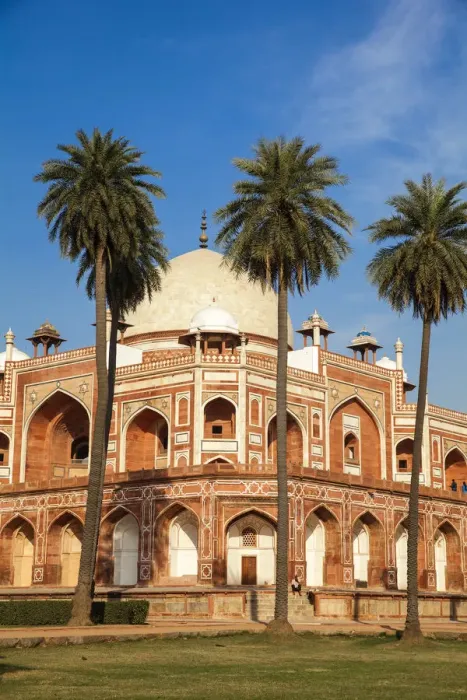 Framed Print : India, Delhi, New Delhi, Humayuns Tomb - the tomb of the Mughal Emperor Humayun Framed Print : India, Delhi, New Delhi, Humayuns Tomb - the tomb of the Mughal Emperor Humayun