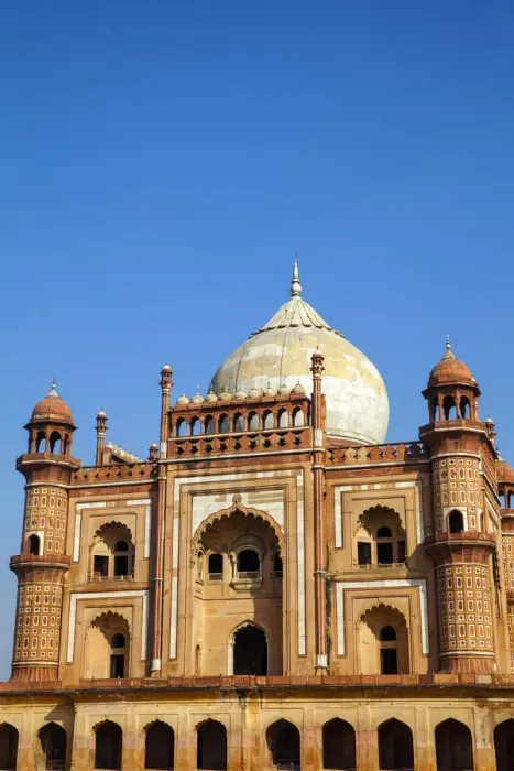 Framed Print : India, Delhi, New Delhi, Safdarjungs Tomb Framed Print : India, Delhi, New Delhi, Safdarjungs Tomb
