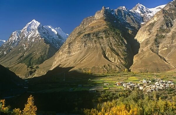 India, Himachal Pradesh, Lahaul, near Keylong. The Pattan Valley at Tandi marks the confluence of the Chandra and Bhaga Rivers which together form the