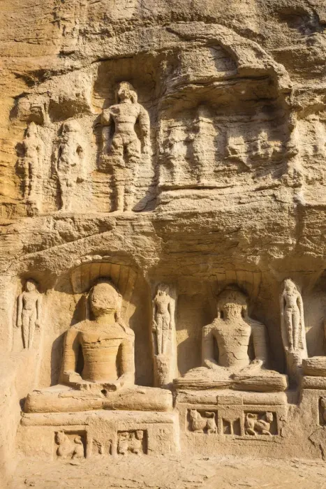 Framed Print : India, Madhya Pradesh, Gwalior, Gopachal Parvat, Jain Images cut into the cliff rock