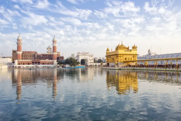 Framed Print : India, Punjab, Amritsar, - Golden Temple, The Harmandir Sahib, Amrit Sagar - lake Framed Print : India, Punjab, Amritsar, - Golden Temple, The Harmandir Sahib, Amrit Sagar - lake