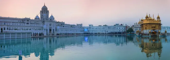 Framed Print : India, Punjab, Amritsar, The Harmandir Sahib, known as The Golden Temple Framed Print : India, Punjab, Amritsar, The Harmandir Sahib, known as The Golden Temple