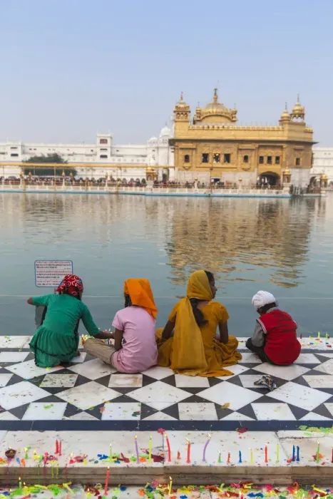 Framed Print : India, Punjab, Amritsar, The Harmandir Sahib, known as The Golden Temple Framed Print : India, Punjab, Amritsar, The Harmandir Sahib, known as The Golden Temple