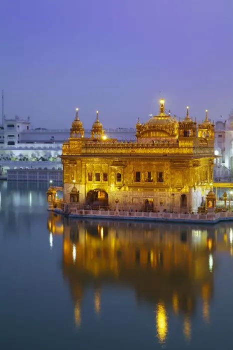 Framed Print : India, Punjab, Amritsar, The Harmandir Sahib, known as The Golden Temple Framed Print : India, Punjab, Amritsar, The Harmandir Sahib, known as The Golden Temple