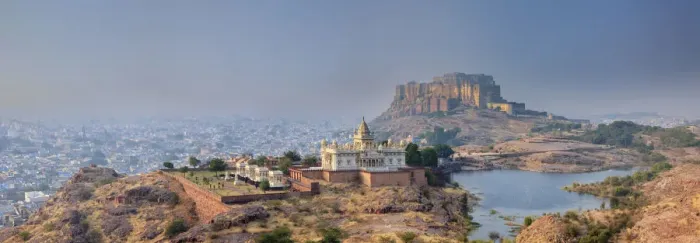 Framed Print : India, Rajasthan, Jodhpur, Jaswant Thada Temple and Mehrangarh Fort Framed Print : India, Rajasthan, Jodhpur, Jaswant Thada Temple and Mehrangarh Fort