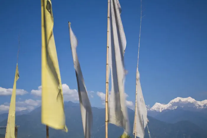 Framed Print : India, Sikkim, Pelling, Upper Pelling, Prayer flags and Kanchenjunga, Kangchendzonga Framed Print : India, Sikkim, Pelling, Upper Pelling, Prayer flags and Kanchenjunga, Kangchendzonga