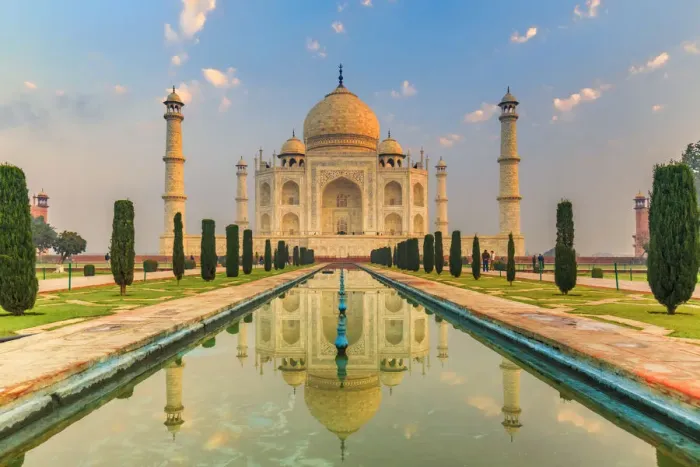 Framed Print : India, Taj Mahal mausoleum in the early morning reflecting in the water pool Framed Print : India, Taj Mahal mausoleum in the early morning reflecting in the water pool