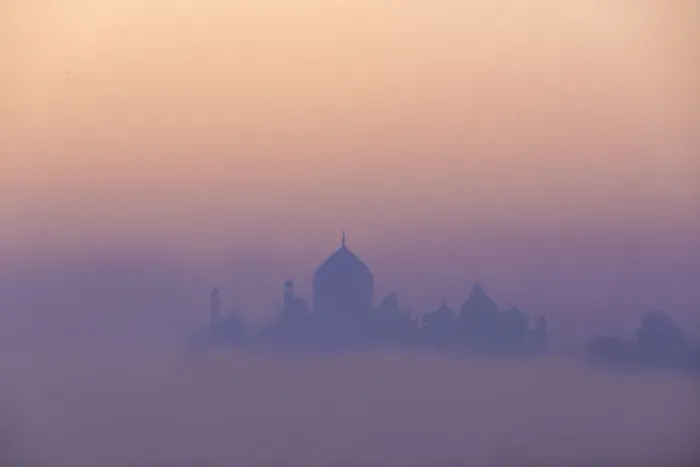 Framed Print : India, Taj Mahal silhouette at dawn on a foggy morning Framed Print : India, Taj Mahal silhouette at dawn on a foggy morning