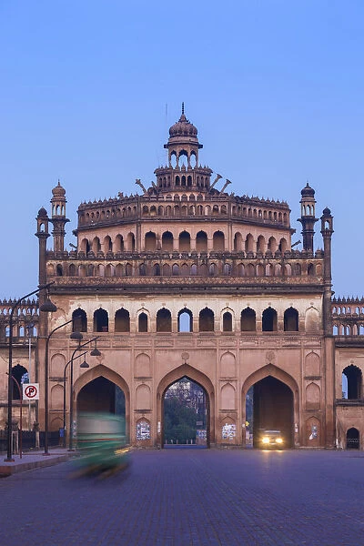 India, Uttar Pradesh, Lucknow, Rumi Darwaza