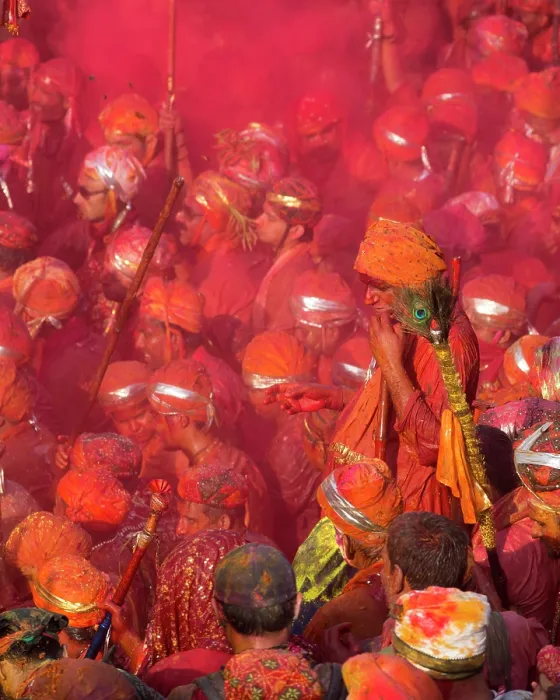 Framed Print : India, Uttar Pradesh, Mathura, Barsana, Celebrants at the Holi Festival of Colours Framed Print : India, Uttar Pradesh, Mathura, Barsana, Celebrants at the Holi Festival of Colours