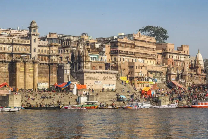 Framed Print : India, Uttar Pradesh, Varanasi, View towards Brijrama Palace Hotel at Darbanga Ghat Framed Print : India, Uttar Pradesh, Varanasi, View towards Brijrama Palace Hotel at Darbanga Ghat