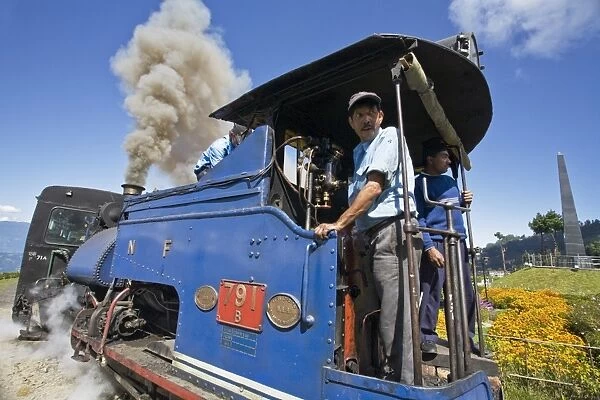 India, West Bengal, Darjeeling, Batasia Loop, Steam Toy Train of the Darjeeling