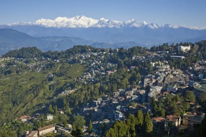 Framed Print : India, West Bengal, Darjeeling and Kanchenjunga