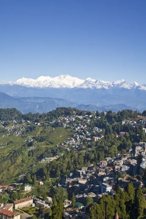 Framed Print : India, West Bengal, Darjeeling and Kanchenjunga