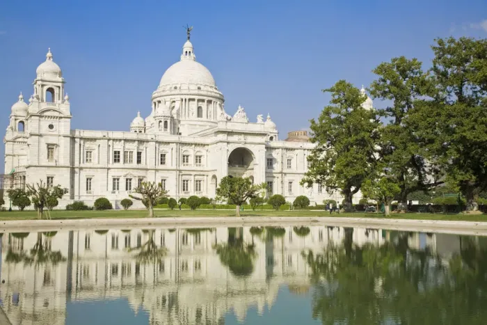 Framed Print : India, West Bengal, Kolkata, Calcutta, Chowringhee, Victoria Memorial Framed Print : India, West Bengal, Kolkata, Calcutta, Chowringhee, Victoria Memorial