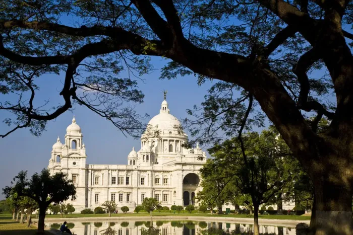 Framed Print : India, West Bengal, Kolkata, Calcutta, Chowringhee, Victoria Memorial Framed Print : India, West Bengal, Kolkata, Calcutta, Chowringhee, Victoria Memorial