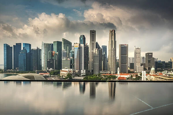 Infinity pool and Financial district skyline, Singapore