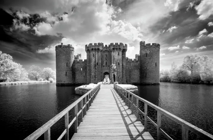 Framed Print : Infrared view of Bodiam Castle, near Robertsbridge, East Sussex, England Framed Print : Infrared view of Bodiam Castle, near Robertsbridge, East Sussex, England