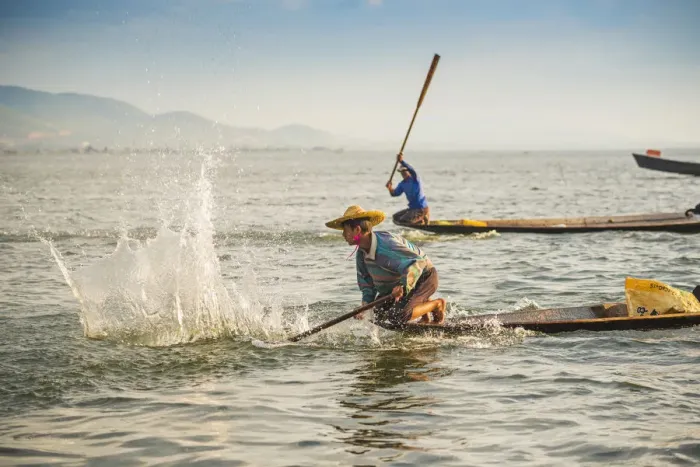 Framed Print : Inle lake, Nyaungshwe township, Taunggyi district, Myanmar (Burma). Local fishermen Framed Print : Inle lake, Nyaungshwe township, Taunggyi district, Myanmar (Burma). Local fishermen