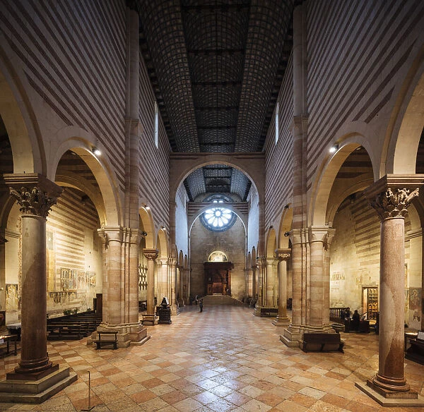 Interior of Basilica di San Zeno Maggiore, Verona, Veneto Province, Italy, Europe