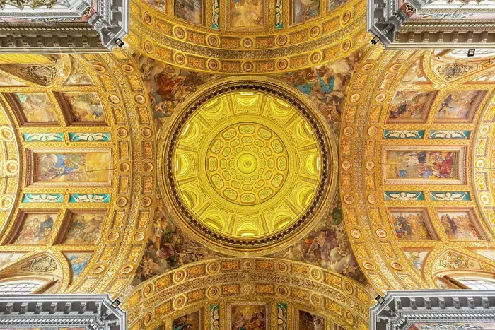 Framed Print : Interior of Church of Gesu Nuovo, Naples, Campania, Italy Framed Print : Interior of Church of Gesu Nuovo, Naples, Campania, Italy