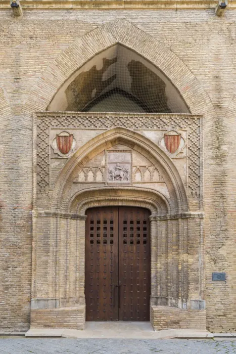 Framed Print : Interior door of Aljaferia palace. Zaragoza, Aragon, Spain
