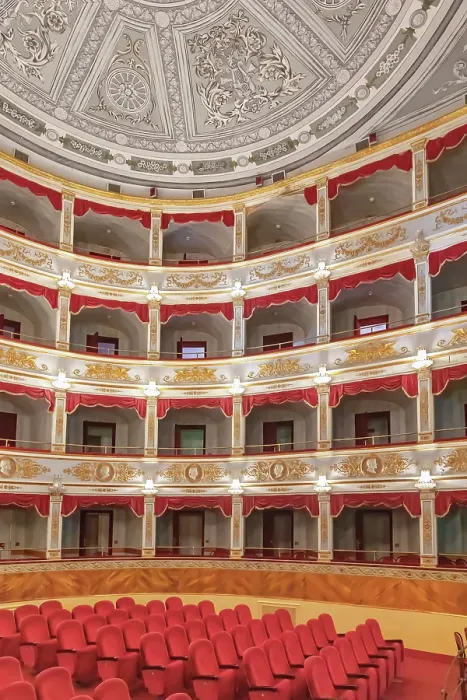 Framed Print : Interior of Noto Theatre, Noto, Noto Valley, Sicily, Italy Framed Print : Interior of Noto Theatre, Noto, Noto Valley, Sicily, Italy
