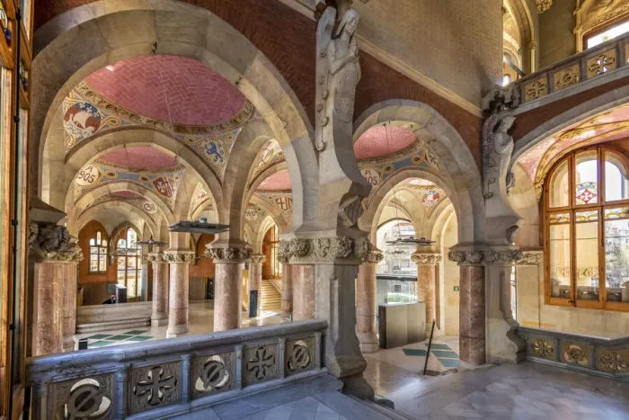 Framed Print : Interior of pavilion, Hospital de la Santa Creu i Sant Pau Framed Print : Interior of pavilion, Hospital de la Santa Creu i Sant Pau