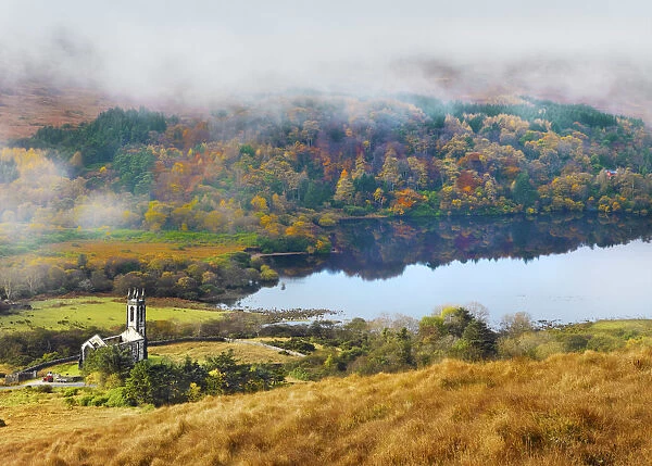 Ireland, Co. Donegal, Poisoned glen, Old Church at Lough Dunlewey in autumn