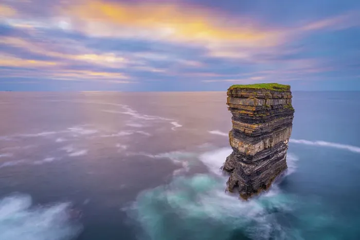 Framed Print : Ireland, Co. Mayo, Ballycastle, Downpatrick head, Dun Briste Sea Stack