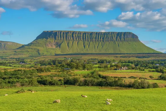 Framed Print : Ireland, Co. Sligo, Benbulben mountain Framed Print : Ireland, Co. Sligo, Benbulben mountain