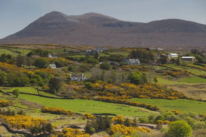 Framed Print : Ireland, County Donegal, Dunfanaghy, landscape by Muckish Mountain Framed Print : Ireland, County Donegal, Dunfanaghy, landscape by Muckish Mountain