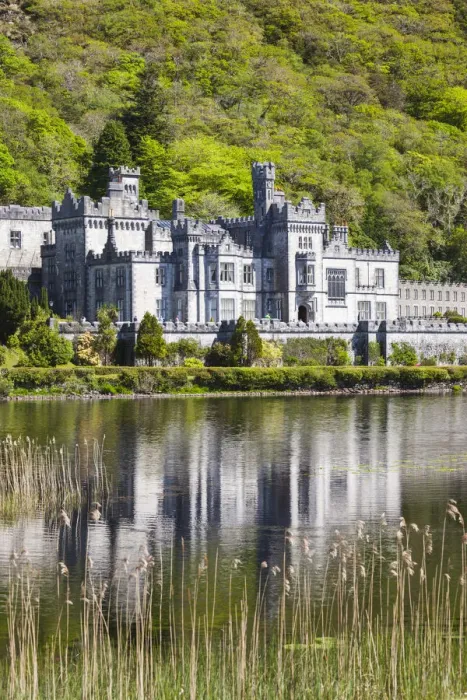 Framed Print : Ireland, County Galway, Kylemore, Kylemore Abbey Framed Print : Ireland, County Galway, Kylemore, Kylemore Abbey
