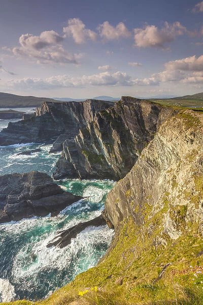 Ireland, County Kerry, Ring of Kerry, Portmagee, Portmagee sea cliffs, sunset