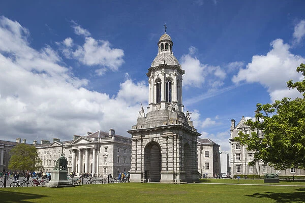 Ireland, Dublin, Trinity College, Parliament Square and Campanile