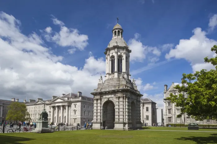 Framed Print : Ireland, Dublin, Trinity College, Parliament Square and Campanile Framed Print : Ireland, Dublin, Trinity College, Parliament Square and Campanile