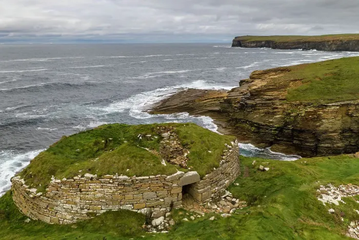 Framed Print : The Iron Age Broch of Borwick on the clifftops near Yesnaby on the west coast of Mainland, Orkney, Scotland. Autumn (September) 2022 Framed Print : The Iron Age Broch of Borwick on the clifftops near Yesnaby on the west coast of Mainland, Orkney, Scotland. Autumn (September) 2022