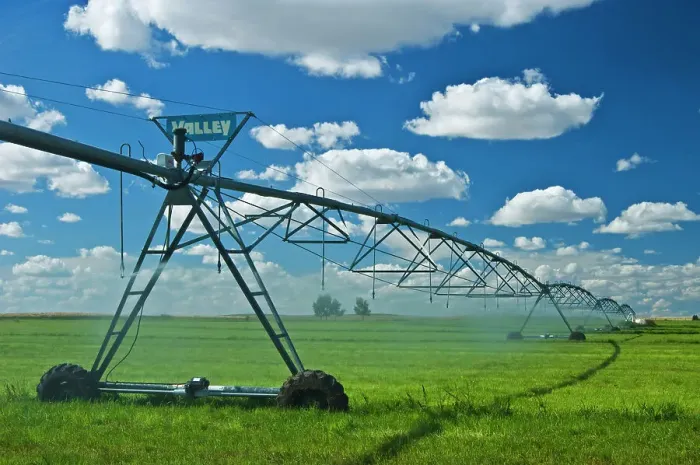 Framed Print : Irrigation of agricultural land, Alberta, Canada