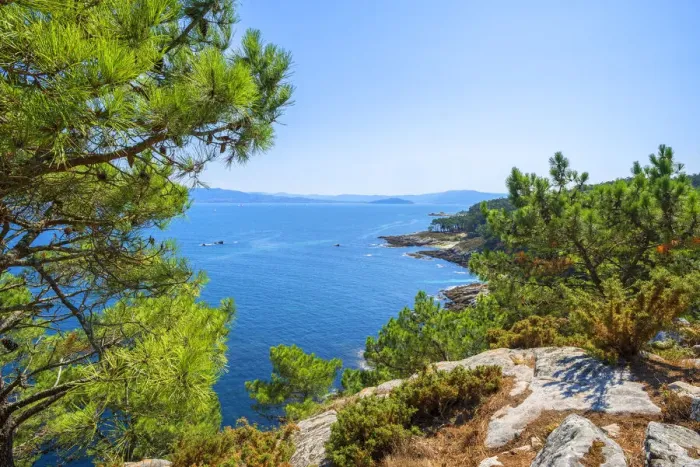 Framed Print : Isla Norte o de Monteagudo, Islas Cies, Vigo, Pontevdra, Galicia, Spain Framed Print : Isla Norte o de Monteagudo, Islas Cies, Vigo, Pontevdra, Galicia, Spain