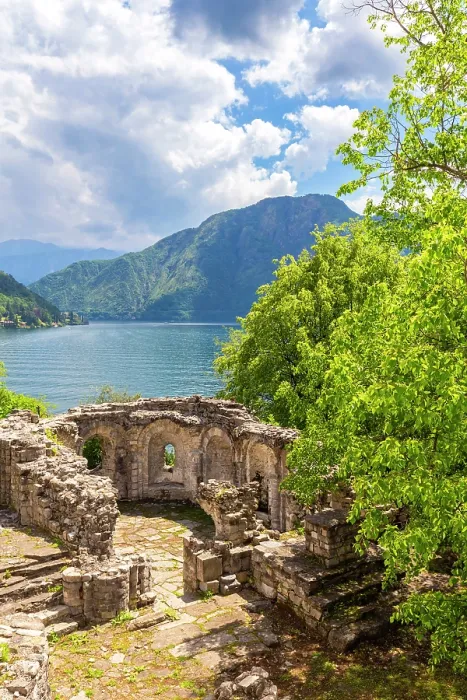Framed Print : Isola Comacina and it's many churches. Ossuccio, Tremezzina, Como Lake, Lombardy, Italy Framed Print : Isola Comacina and it's many churches. Ossuccio, Tremezzina, Como Lake, Lombardy, Italy