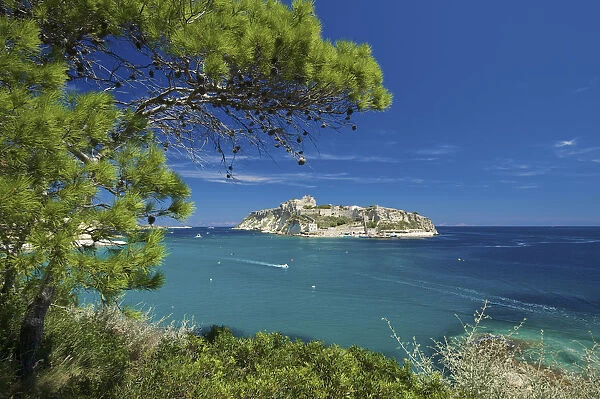 Isola San Domino with a view to Isola San Nicola, Tremiti Islands, Apulia, Italy