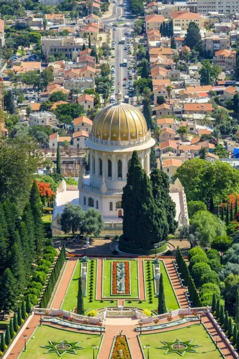 Framed Print : Israel, Haifa District, Haifa. The Shrine of the Bab and terraces of the Baha i Framed Print : Israel, Haifa District, Haifa. The Shrine of the Bab and terraces of the Baha i