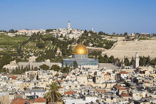 Israel, Jerusalem, View of the Old City, Dome of the Rock on Temple Mount, and the