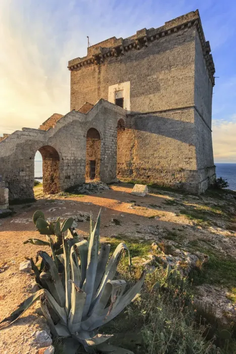 Framed Print : Italia, Italy, Apulia, Puglia. Salento, Salentine Peninsula Framed Print : Italia, Italy, Apulia, Puglia. Salento, Salentine Peninsula
