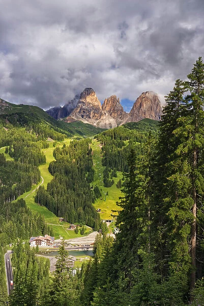 Italia, Italy. Trentino-Alto Adige, Alpi, Dolomiti. Sellaronda. Trento district. Trentino