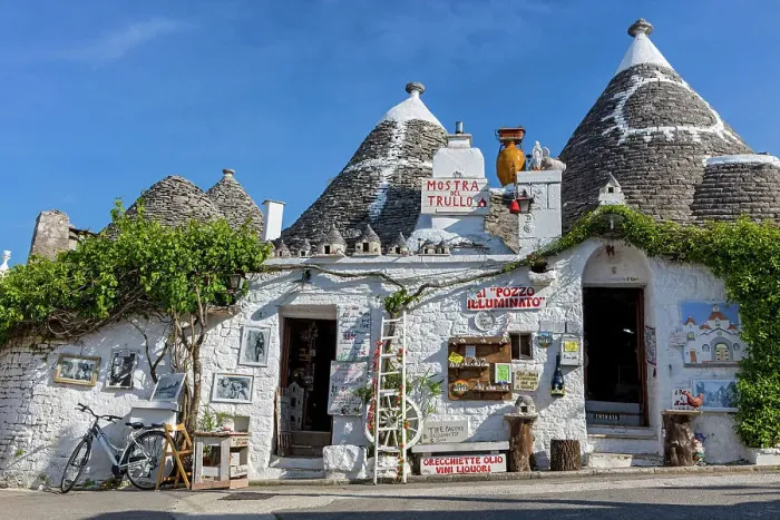 Framed Print : Italy, Apuglia, Alberobello town, Trulli houses Framed Print : Italy, Apuglia, Alberobello town, Trulli houses