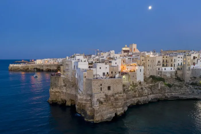 Framed Print : Italy. Basilicata, Matera, Sassi (Unesco world heritage site)evening Framed Print : Italy. Basilicata, Matera, Sassi (Unesco world heritage site)evening